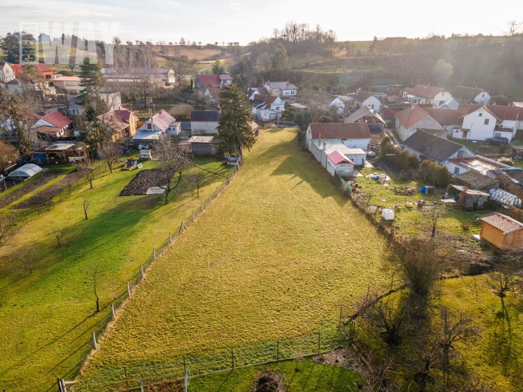 Cerhýnky – stavební pozemek