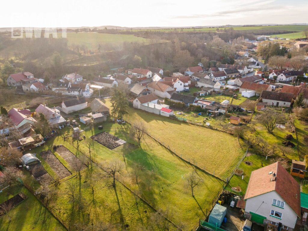 Cerhýnky – stavební pozemek