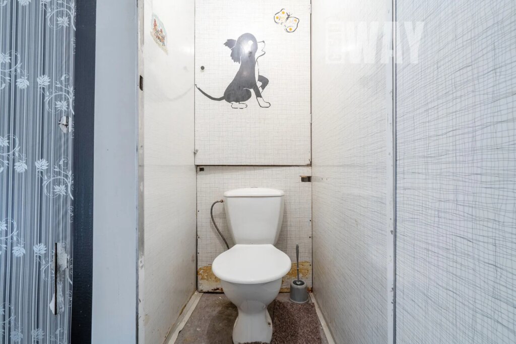 3+1 KE KOMPLETNÍ REKONSTRUKCI, PRAHA 8, STŘÍŽKOV