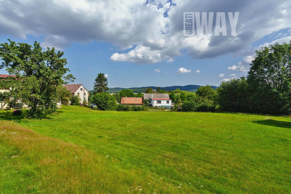 Dobrošovice – Jesenice pozemek na bydlení