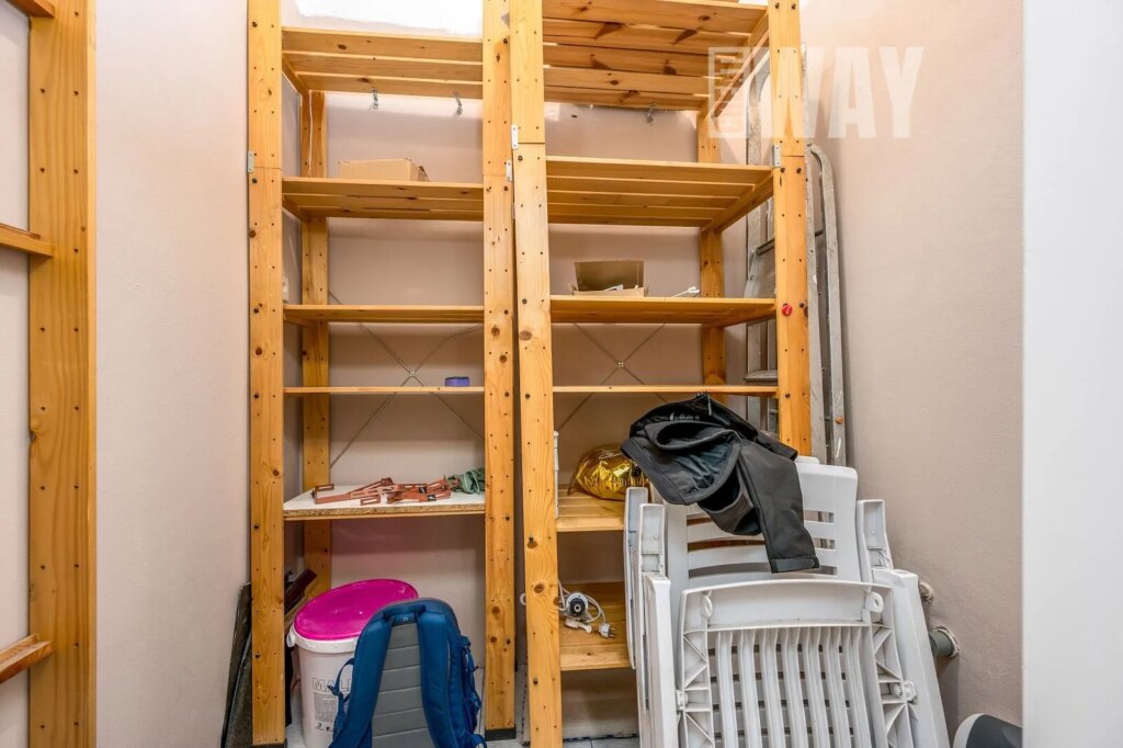 BYT 2+KK VE STRAŠNICÍCH, KRALICKÁ ULICE