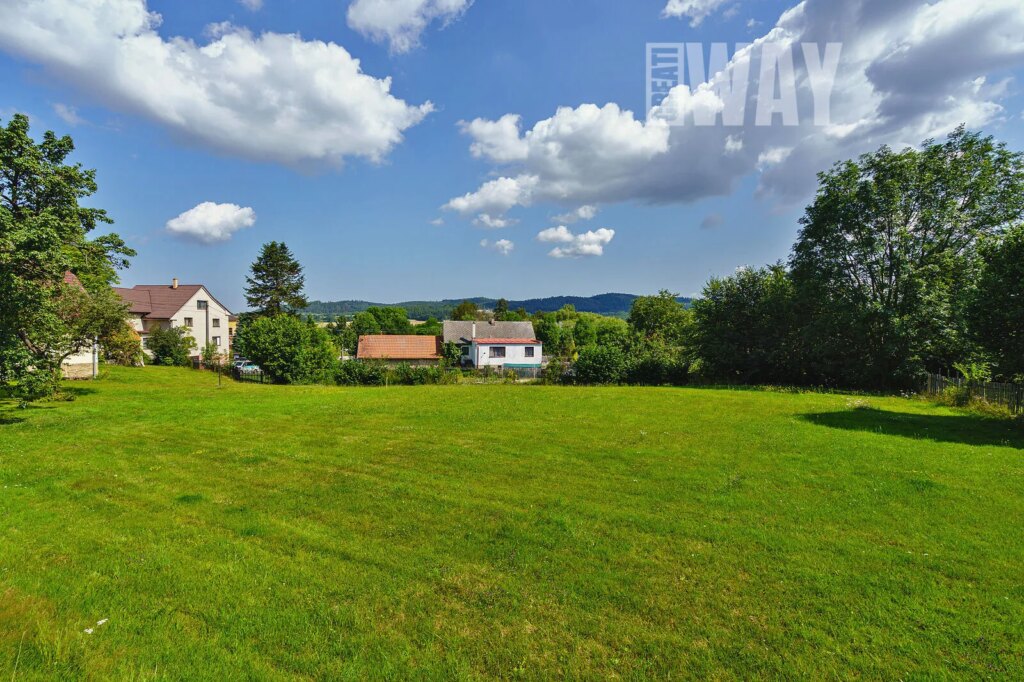 Dobrošovice – Jesenice pozemek na bydlení