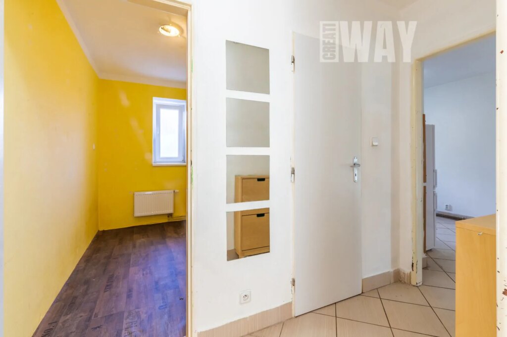 NERATOVICE: BYT 2+1 K REKONSTRUKCI V KOMPLETNĚ OPRAVENÉM DOMĚ