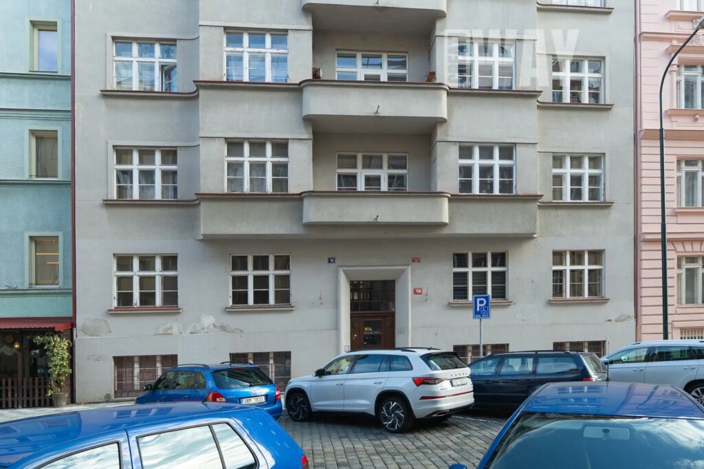 DRUŽSTEVNÍ BYT 3+KK, 88M2 S NESPLACENOU ANUITOU 3,5MIL. KČ