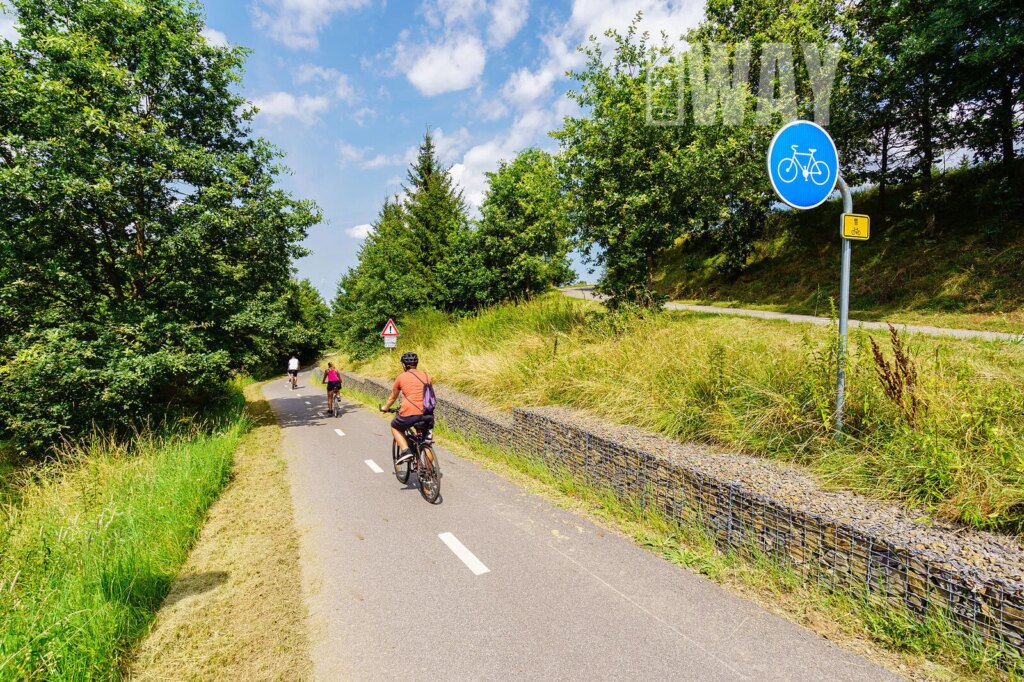 Dobrošovice – Jesenice pozemek na bydlení