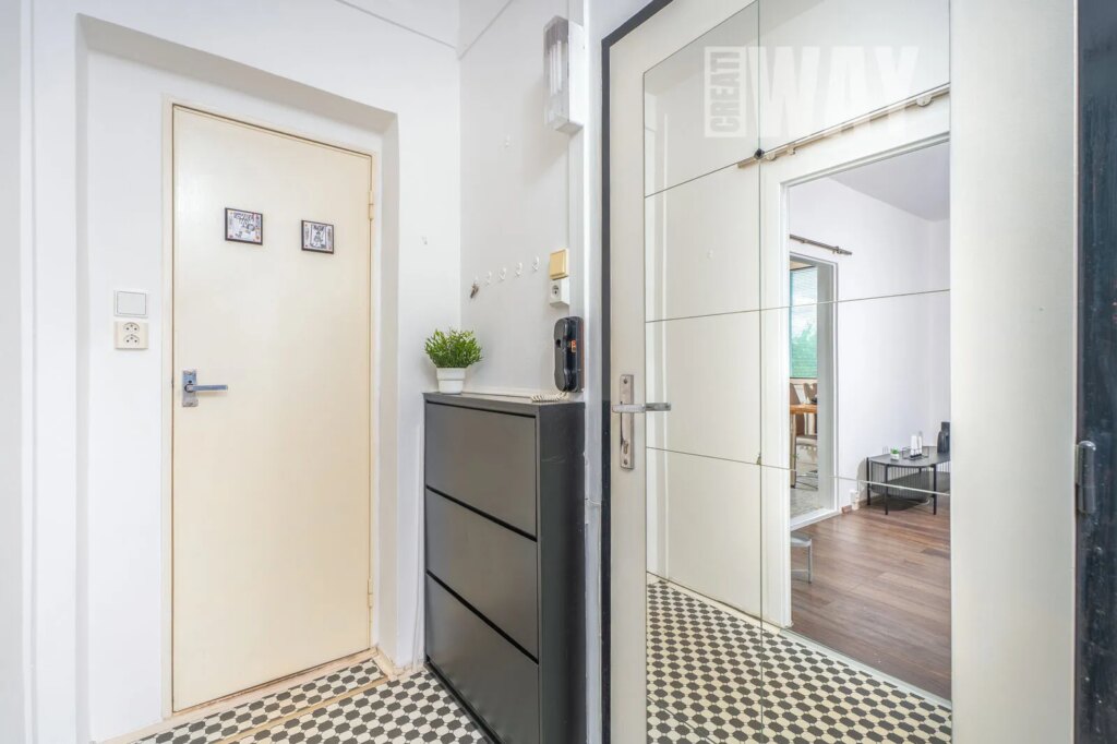 Polabská 162/70 2+1