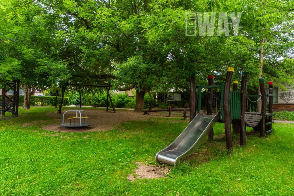 Polabská 162/70 2+1