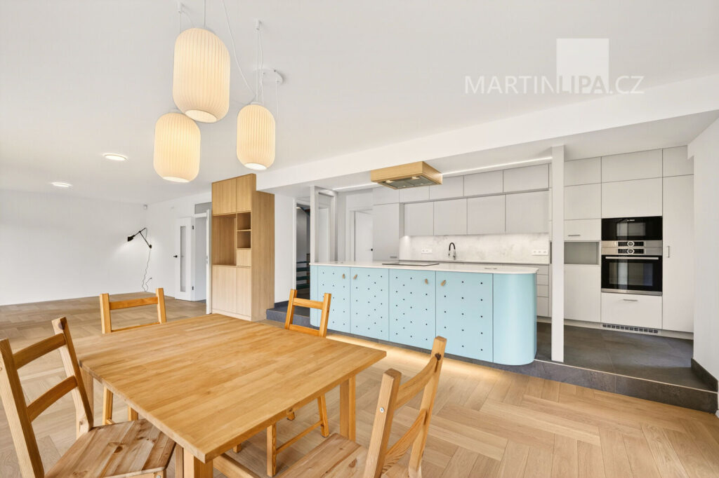 Pronájem fantastického domu v Černošicích