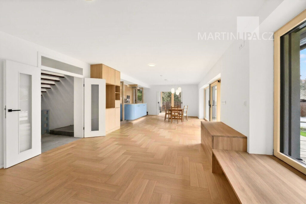 Pronájem fantastického domu v Černošicích