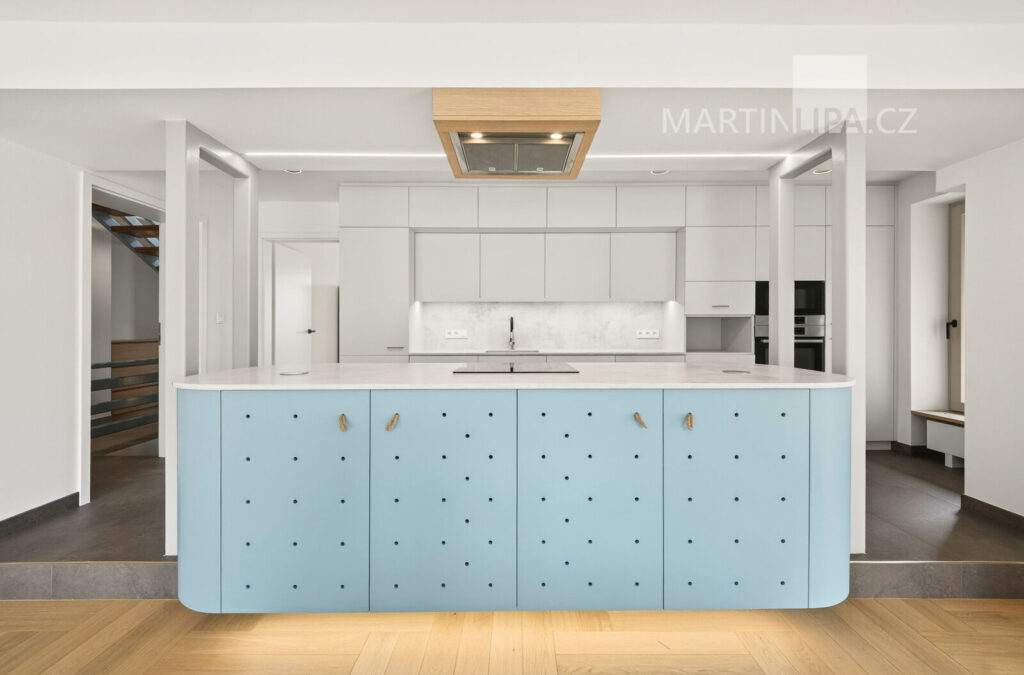 Pronájem fantastického domu v Černošicích