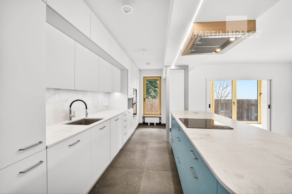 Pronájem fantastického domu v Černošicích