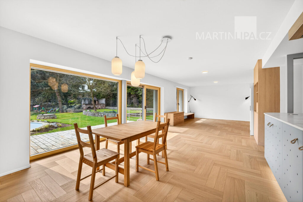 Pronájem fantastického domu v Černošicích