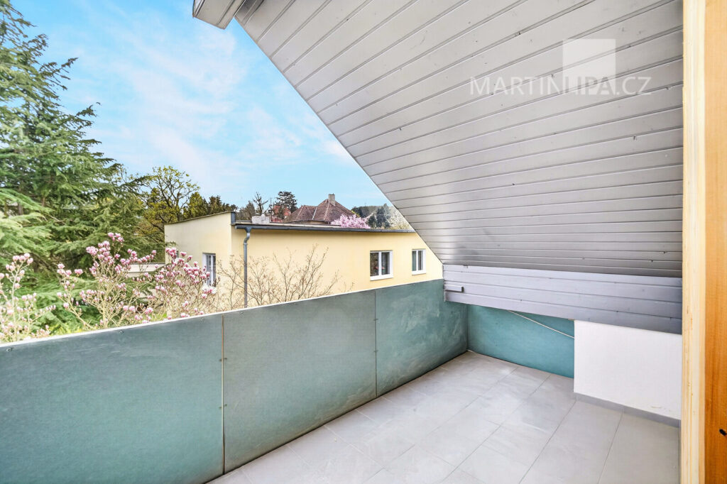 Pronájem fantastického domu v Černošicích