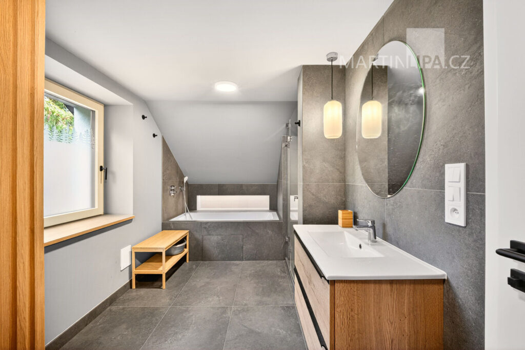 Pronájem fantastického domu v Černošicích