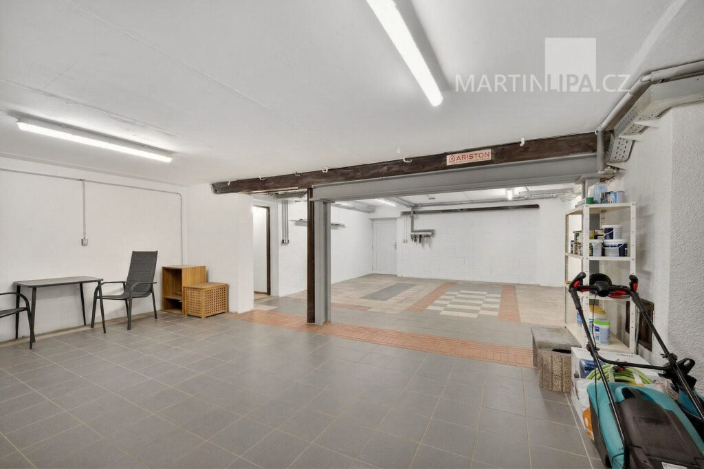 Pronájem fantastického domu v Černošicích