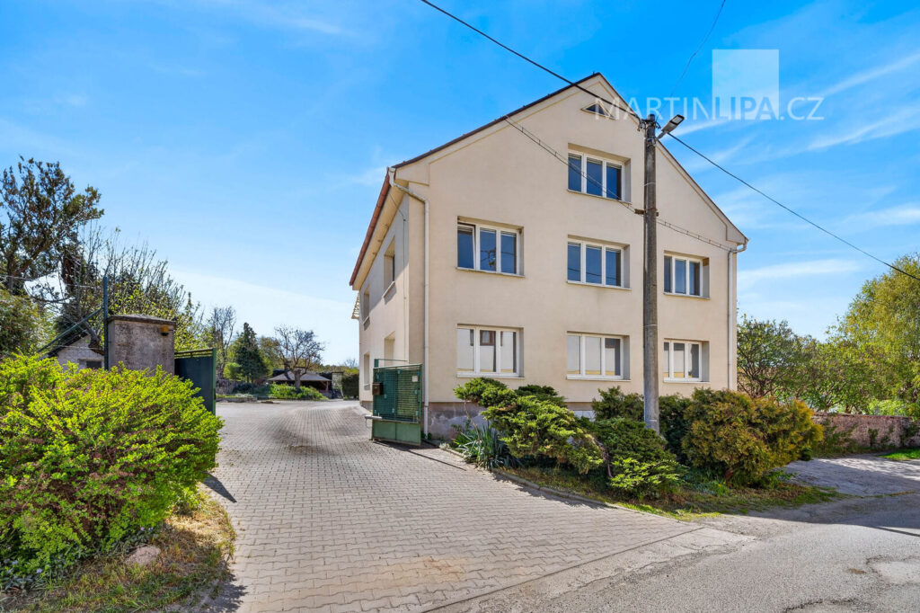 Hostěradice – vícegenerační dům