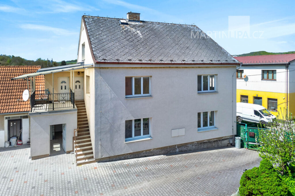 Hostěradice – vícegenerační dům
