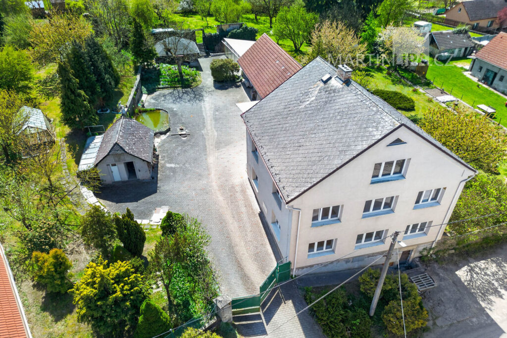 Hostěradice – vícegenerační dům