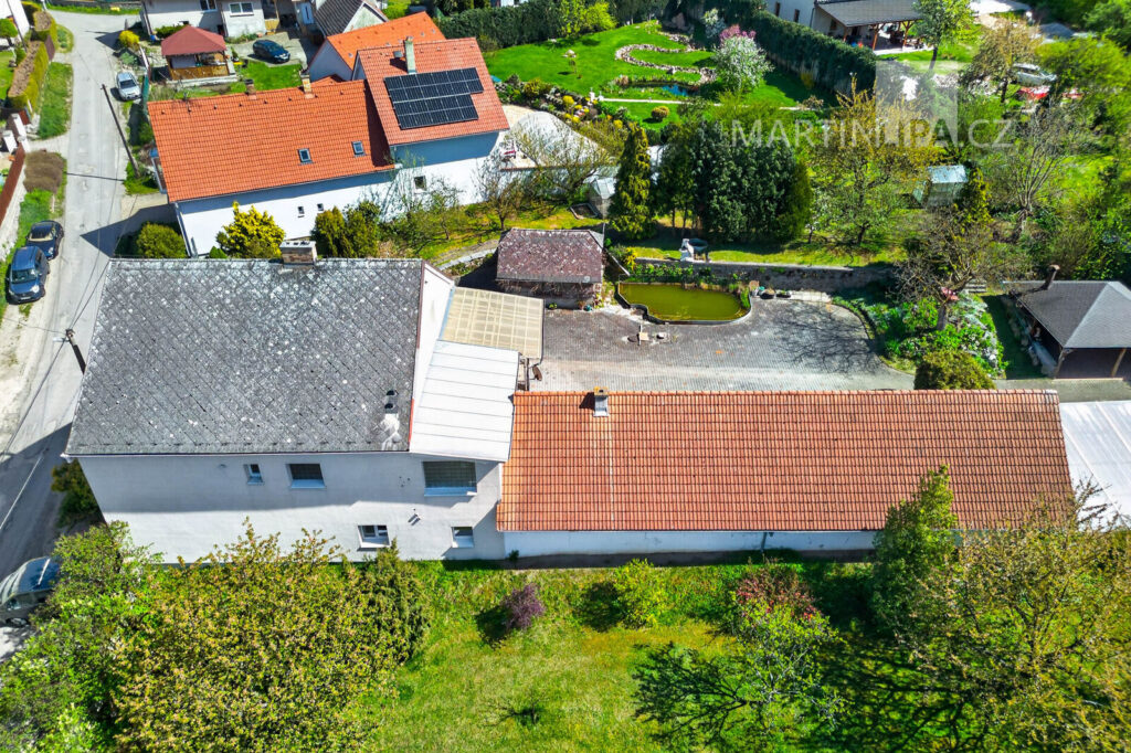 Hostěradice – vícegenerační dům