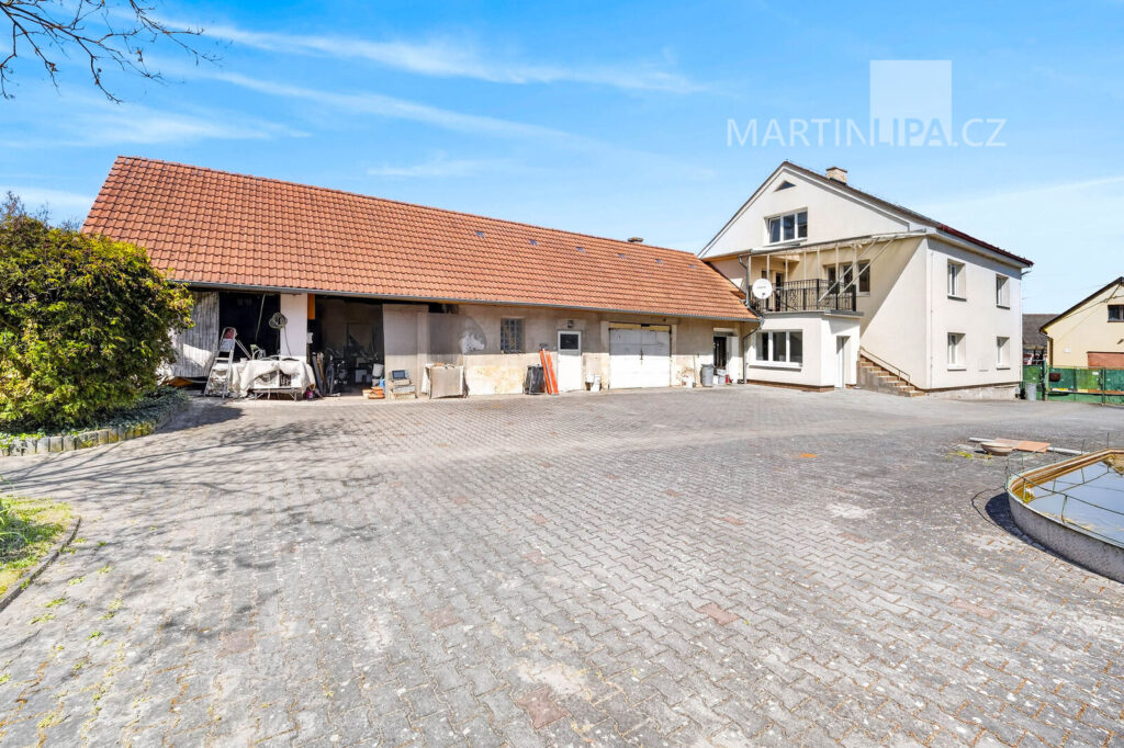 Hostěradice – vícegenerační dům