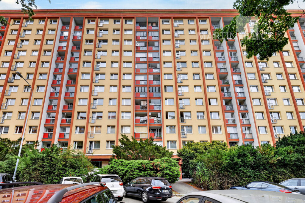 2kk Famfulíkova 1134/12, Praha
