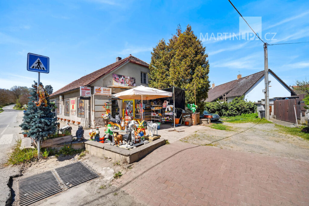 Hostěradice – vícegenerační dům