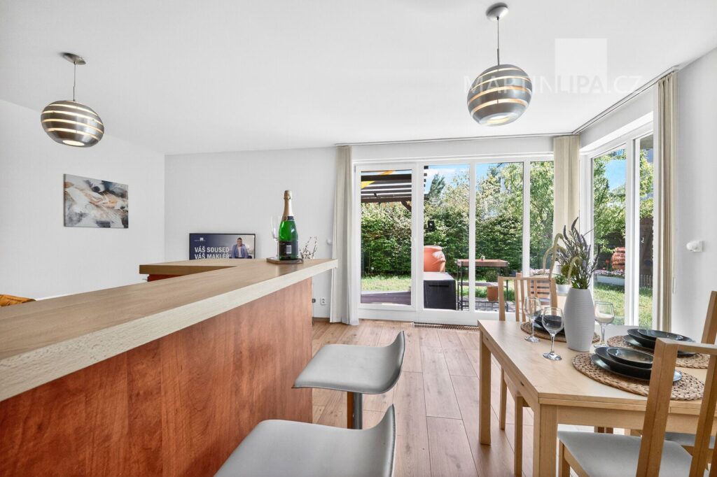 3+kk se zahradou, Pod Nouzovem 959/5, Praha 9 Kbely