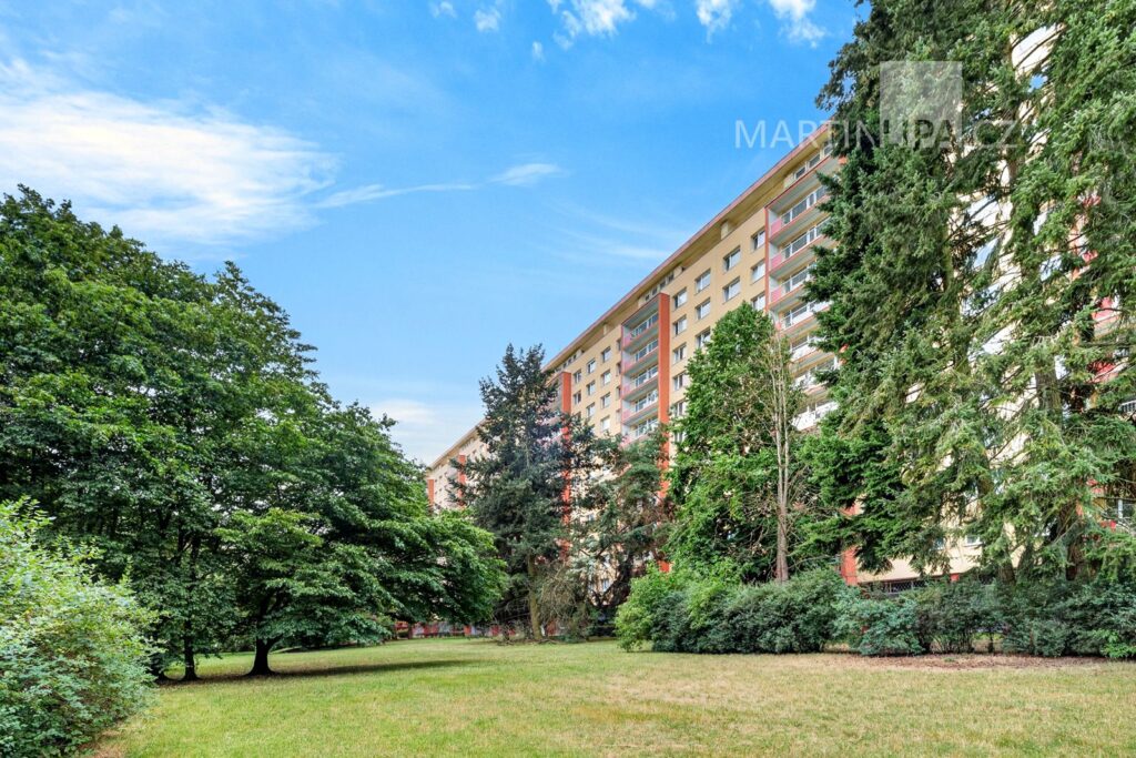 2kk Famfulíkova 1134/12, Praha