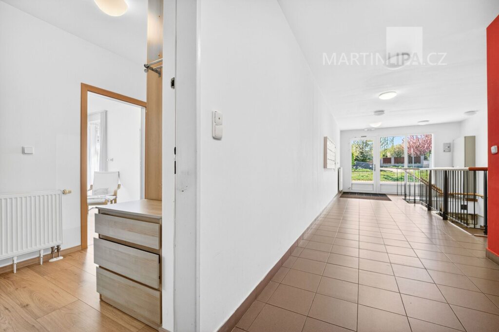 3+kk se zahradou, Pod Nouzovem 959/5, Praha 9 Kbely